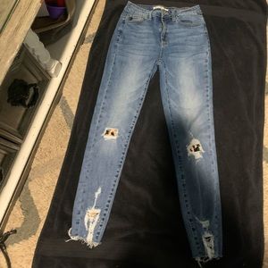 Leopard patch KanCan skinny jeans sz 27